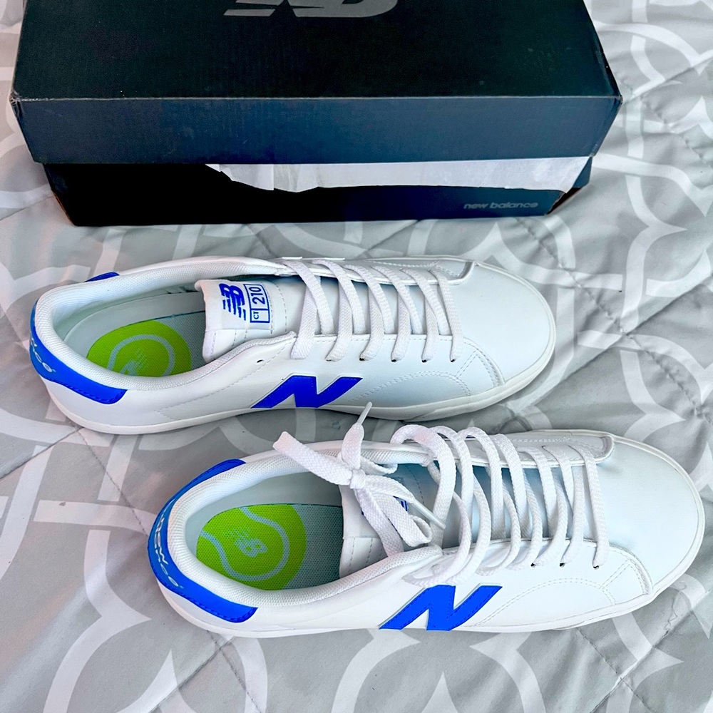 New balance 210 white & blue Tennis